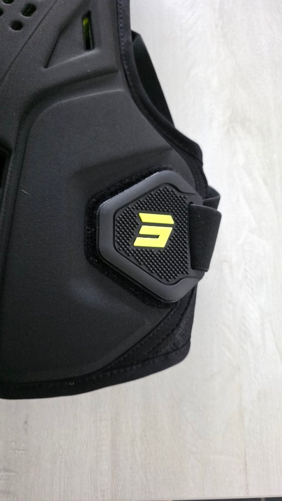 Beschermende Crossjas Shot Body Armor Protector M/L, Dames, Shot race gear, Ophalen, Motorcrosskleding