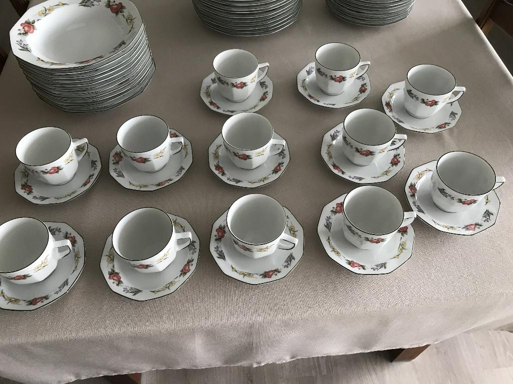 Eet en koffie Servies Bavaria Winterling Porcelain, Antiek en Kunst, Ophalen