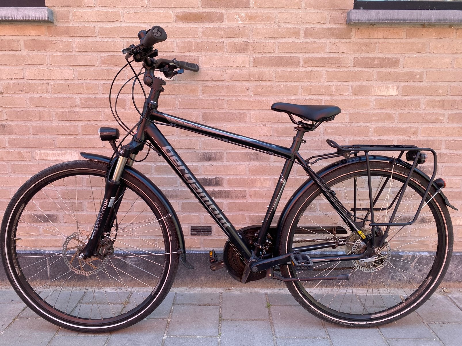 Vélo Bergamont Vsf pour homme velo de ville Kalkhoff Batavus, Vélos & Vélomoteurs, Autres marques, Vitesses, 49 à 53 cm, Comme neuf