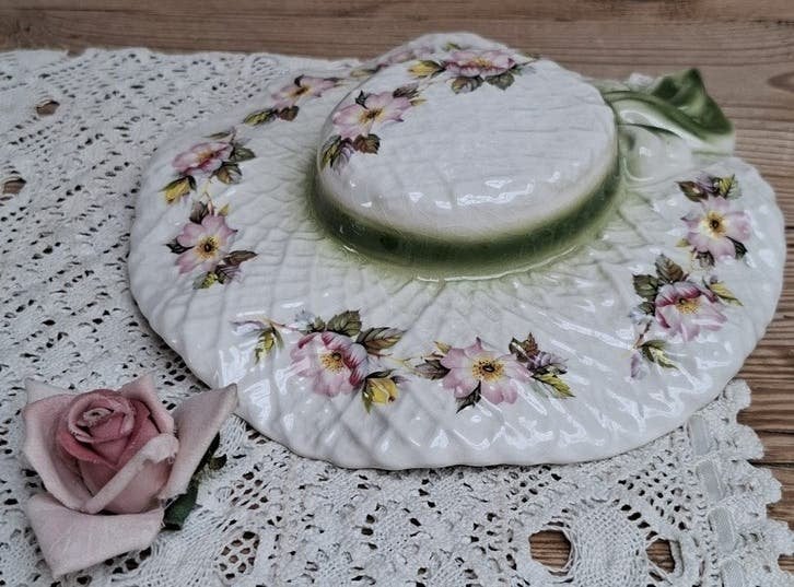 Keramieke hoed, roze bloemen, Holly Hobbie stijl, Enlèvement ou Envoi