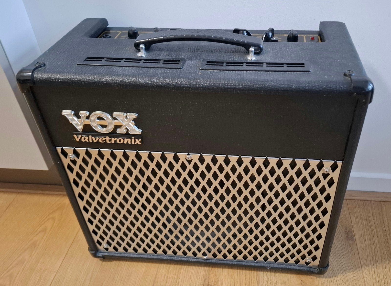 VOX AD30VT, Musique & Instruments, Amplis | Basse & Guitare, Utilisé, Guitare, Moins de 50 watts, Enlèvement