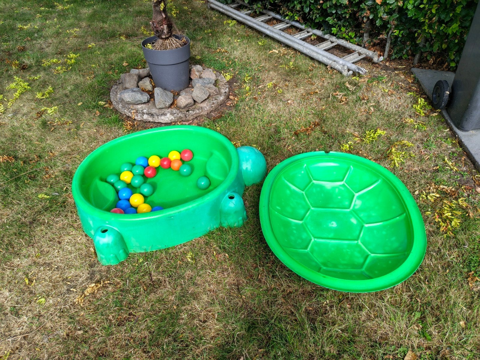 jeu aquatique et tortue en plastique - bac à sable avec ball, Enlèvement