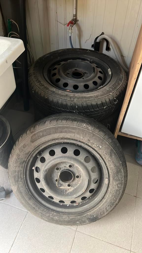 Velgen + winterbanden., Auto-onderdelen, Banden en Velgen, Ophalen, Winterbanden