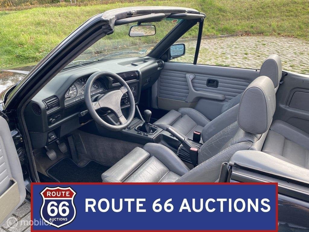 BMW 318i Cabriolet | 1991 | Route 66 Auctions, Auto's, Zwart, Bedrijf, Handgeschakeld, Overige carrosserie