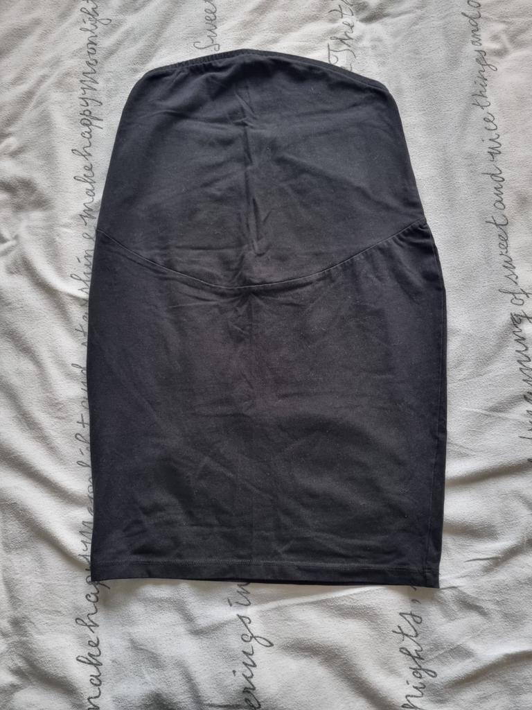 Zwarte nauw aansluitende zwangerschapsrok maat M, Kleding | Dames, Zwangerschapskleding, Ophalen of Verzenden, Maat 38/40 (M)