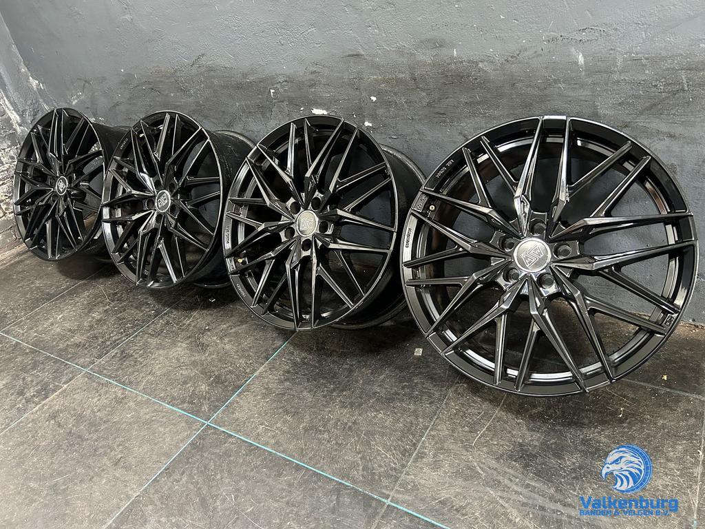 VAG VW Audi Mercedes BMW Seat Cupra OZ Racing 20 inch zwarte, Gebruikt, Velg(en), -, -