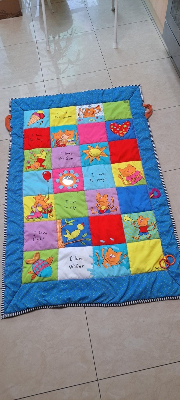 Speelmat Taf Toys, Ophalen