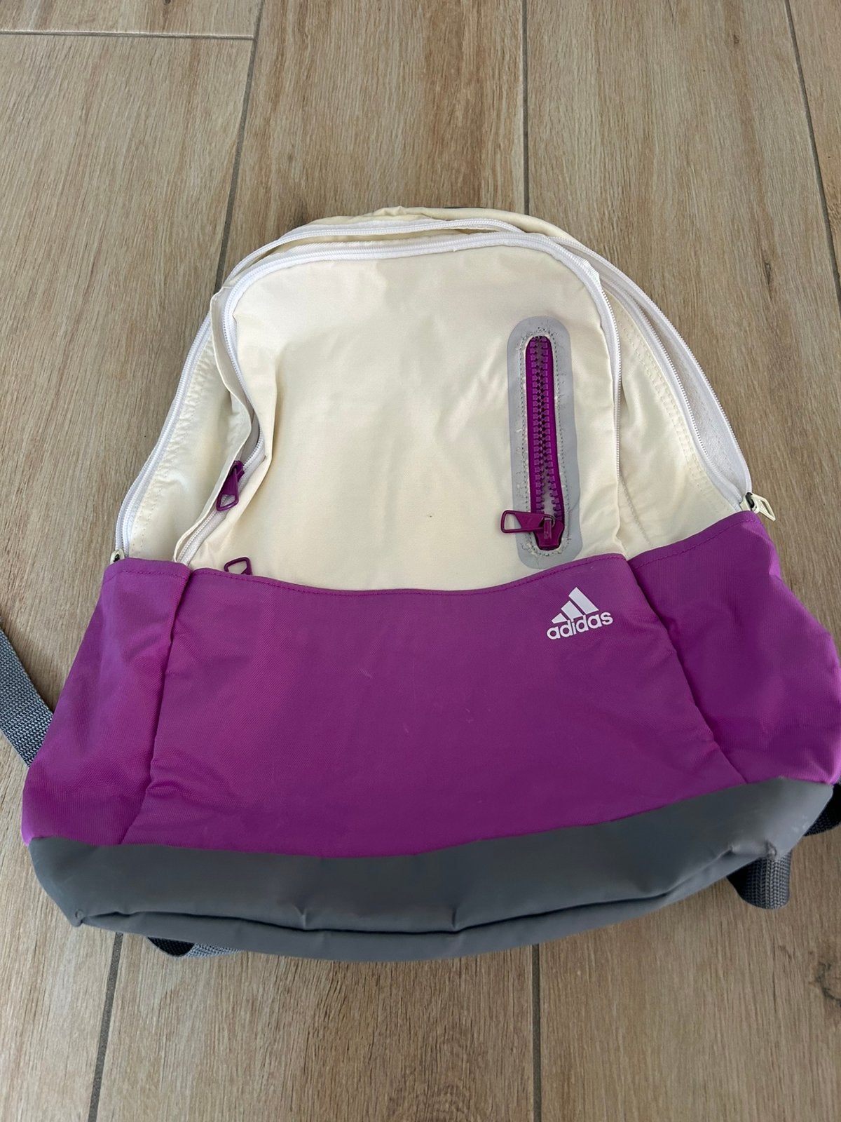 sac à dos adidas, Bijoux, Sacs & Beauté, Sacs | Sacs à dos, Enlèvement, Utilisé, Autres marques