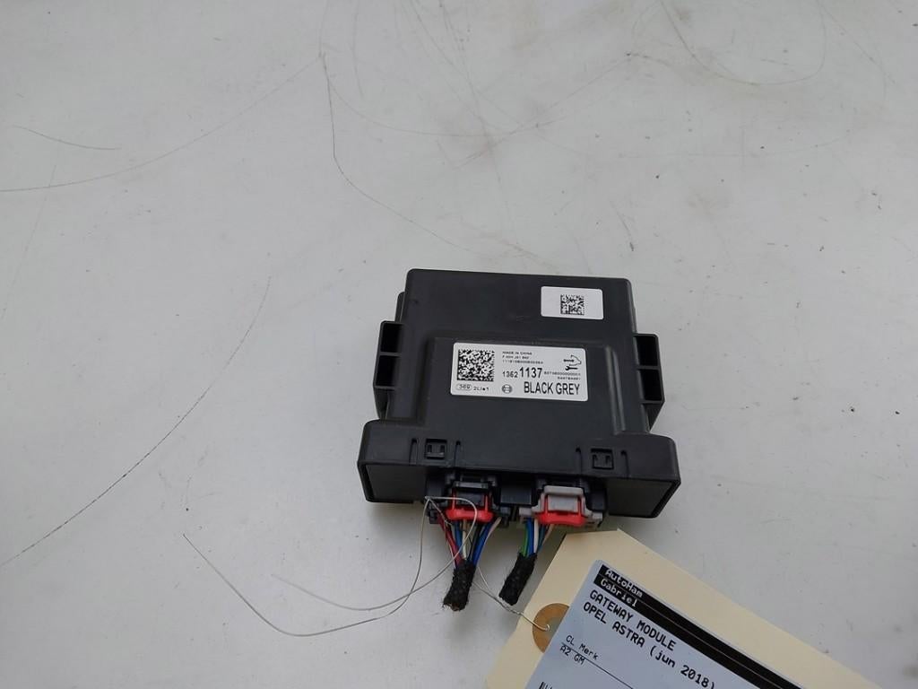 GATEWAY MODULE Opel Astra K Sports Tourer (07-2014/12-2022), Utilisé, Opel