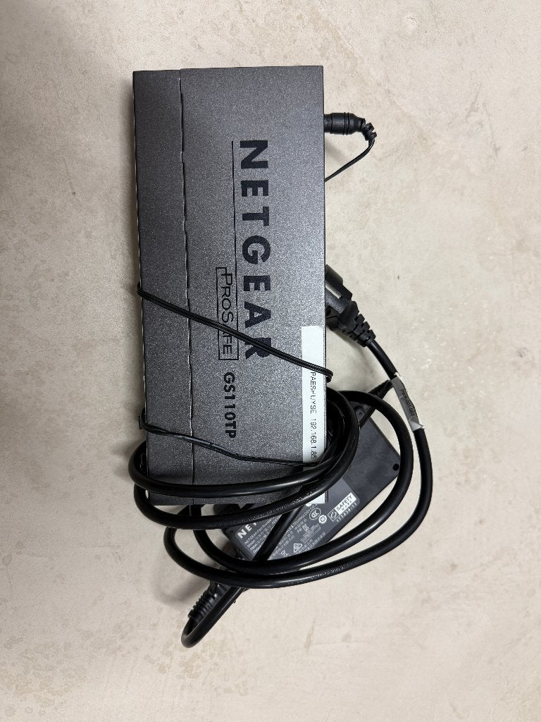 Partij van 5 netwerk switches, Ophalen of Verzenden, Gebruikt