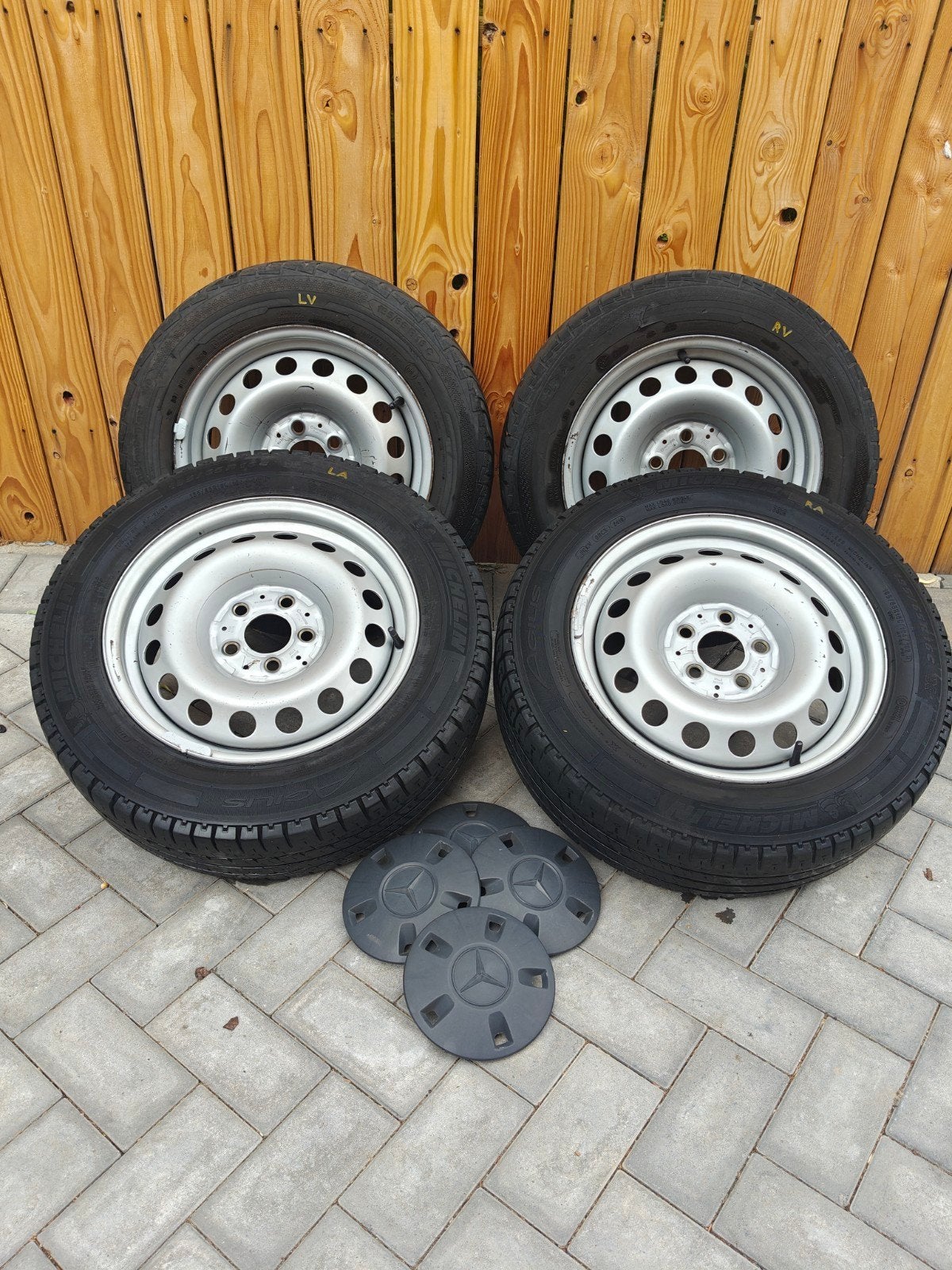 Origineel 16" Mercedes Vito/Vmax velgen met de sensoren., Auto-onderdelen, Ophalen, 16 inch, Band(en), Bestelwagen