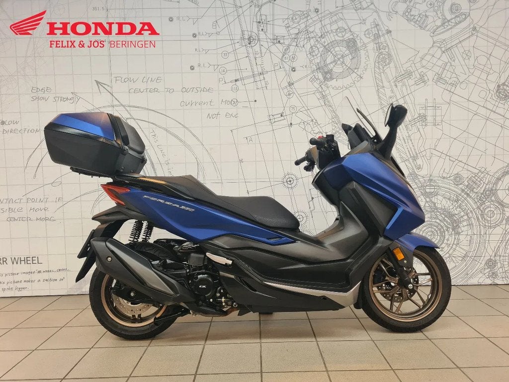 Honda NSS 350 Forza (bj 2023), Motoren, Motoren | Honda, Bedrijf, Scooter, 12 t/m 35 kW