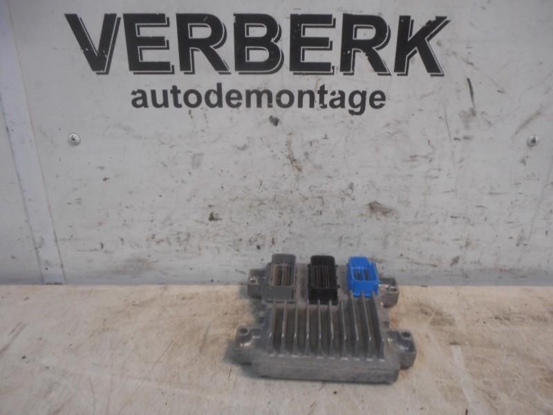 COMPUTER MOTOR Opel Corsa E (01-2014/06-2019) (12669134ab6p), Gebruikt, Opel