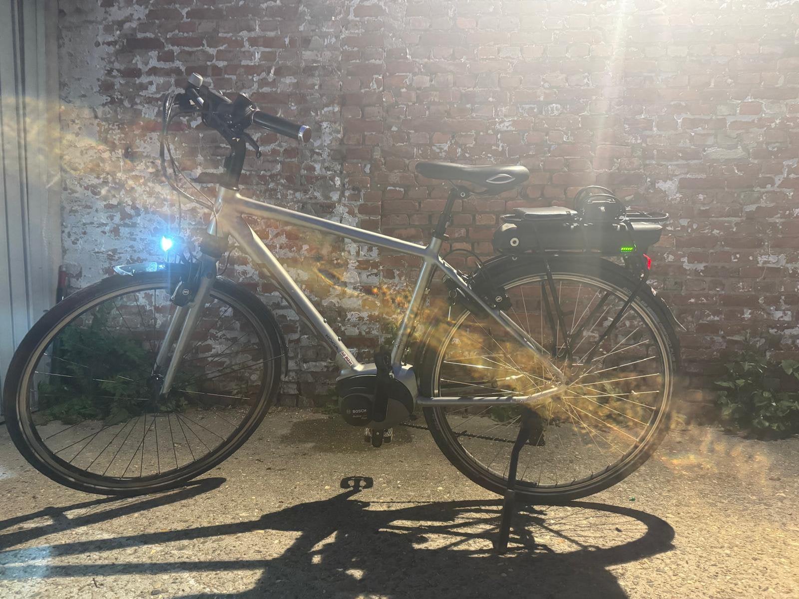VÉLO ÉLECTRIQUE KOGA AVEC MOTEUR CENTRAL BOSCH, Enlèvement