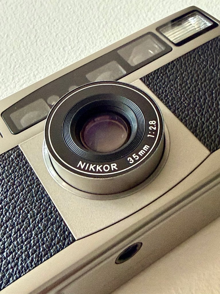 Nikon 35 Ti, Audio, Tv en Foto, Ophalen, Gebruikt, Compact, Nikon
