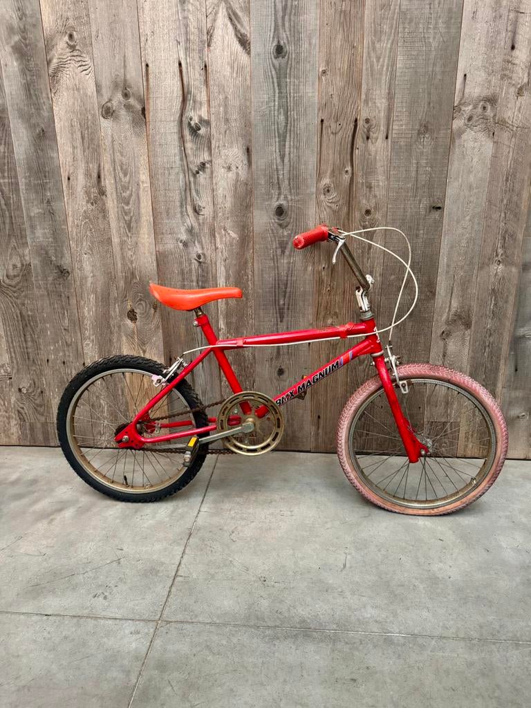 Zeldzame originele BMX vintage MAGNUM Red 1980s, Ophalen of Verzenden, Gebruikt