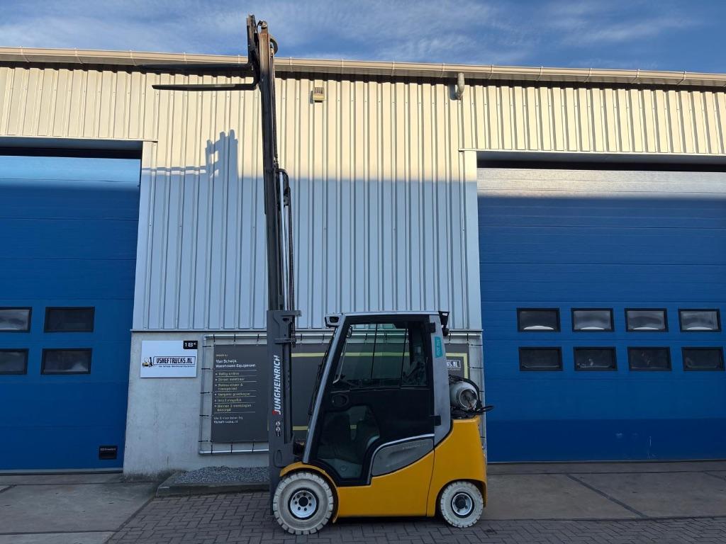 VS-22729 LPG container heftruck Jungheinrich TFG320, Auto-onderdelen, Verzenden, Gebruikt