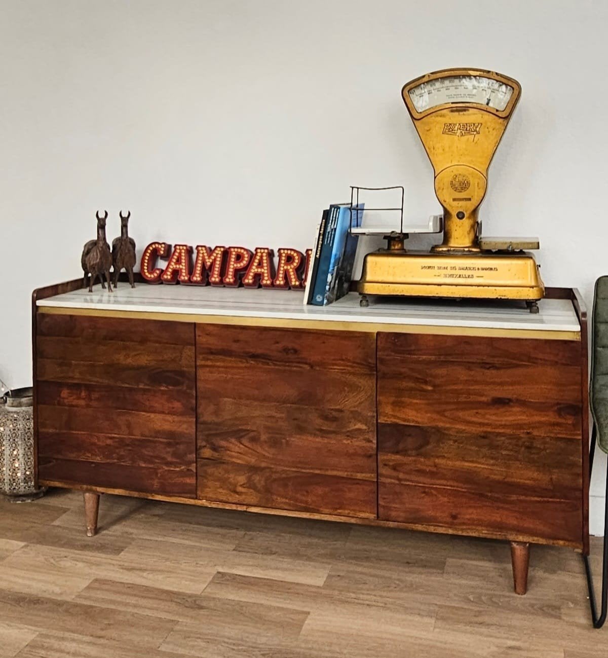 Zeer mooie vintage dressoir!, Maison & Meubles, Armoires | Dressoirs, Enlèvement