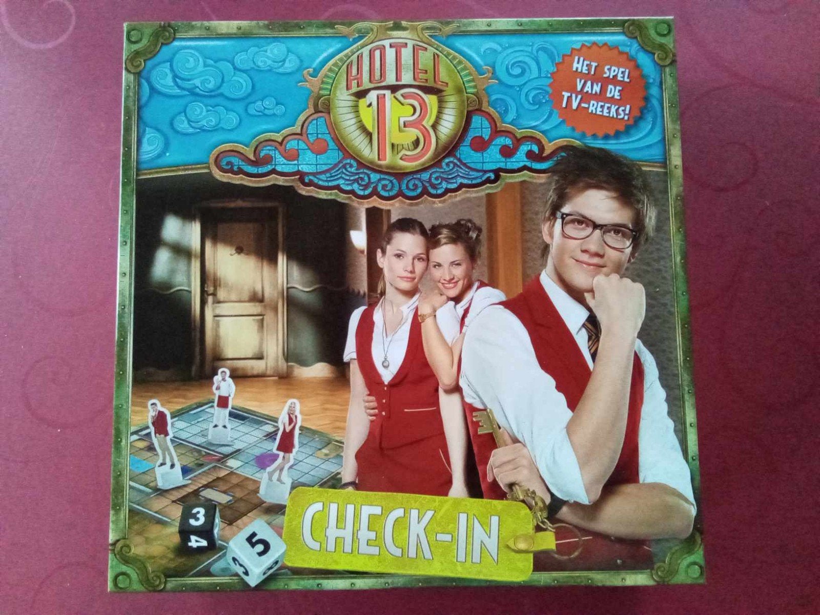 Hotel 13 gezelschapsspel, Ophalen of Verzenden, Zo goed als nieuw, Studio 100