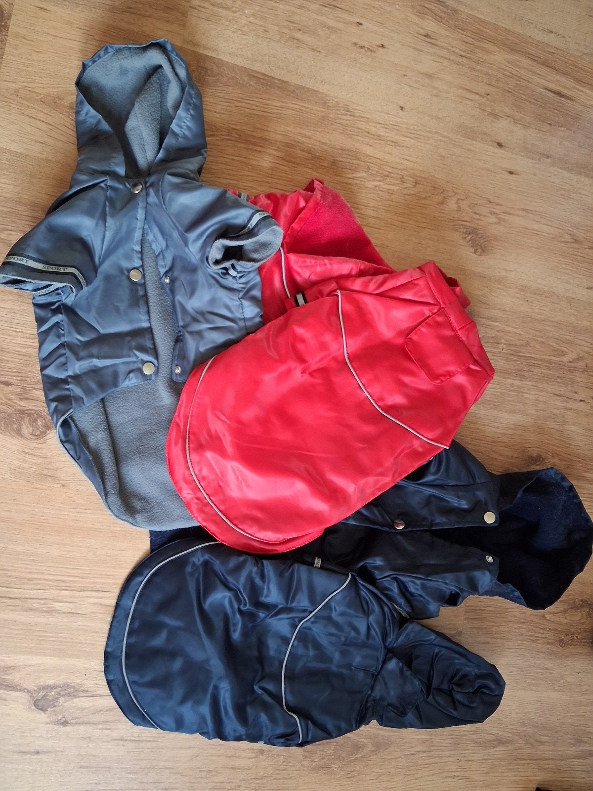 Kleine partij NIEUWE HONDENKLEDING, Articles professionnels, Stock & Retail | Stocks, Enlèvement ou Envoi
