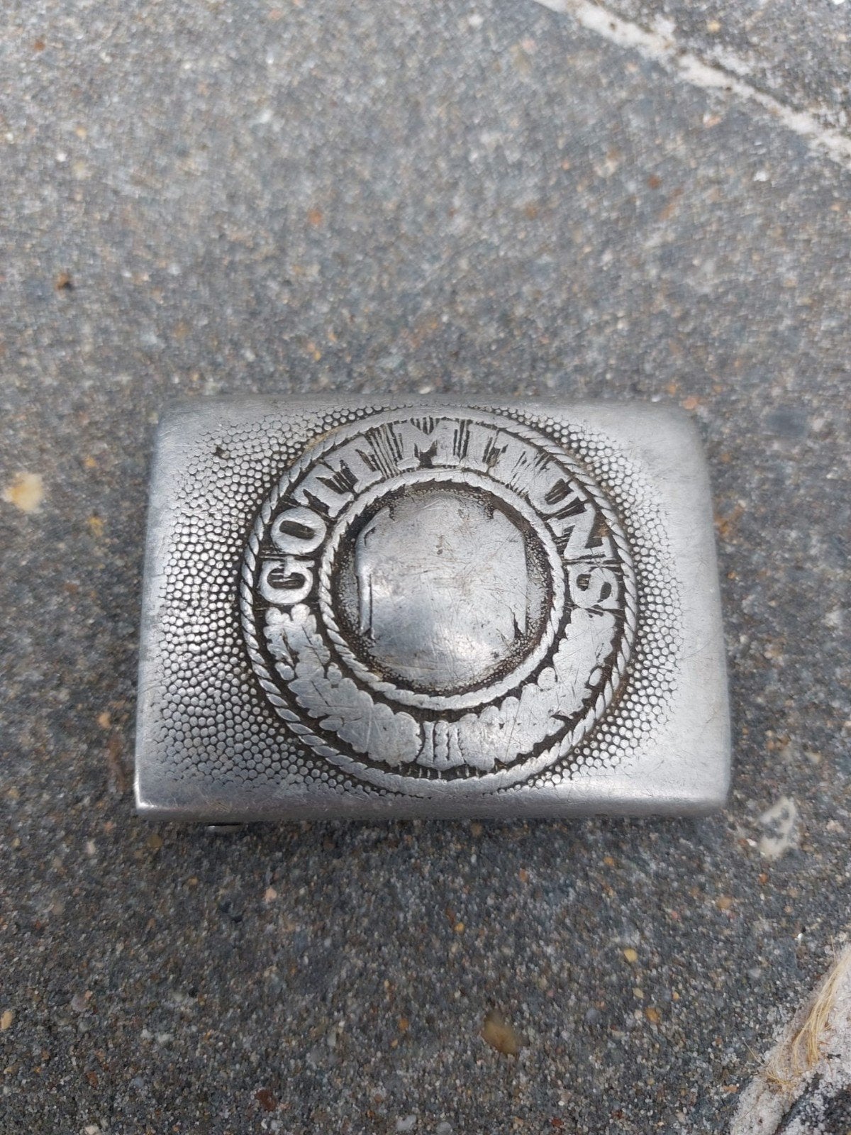 Serrure d'attelage allemande WW2 Heer dénazifiée, Enlèvement ou Envoi, Armée de terre, Emblème ou Badge