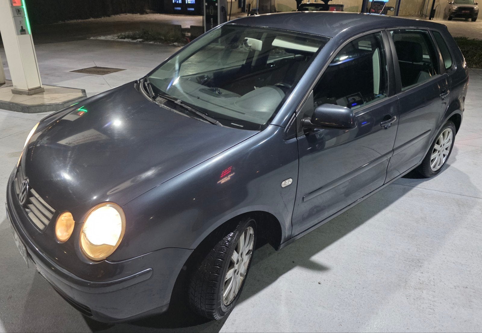 A vendre : Volkswagen Polo 1.2 petrol bwj 2005-210000 km, Autos, Verrouillage central, Achat, Entreprise, Essence