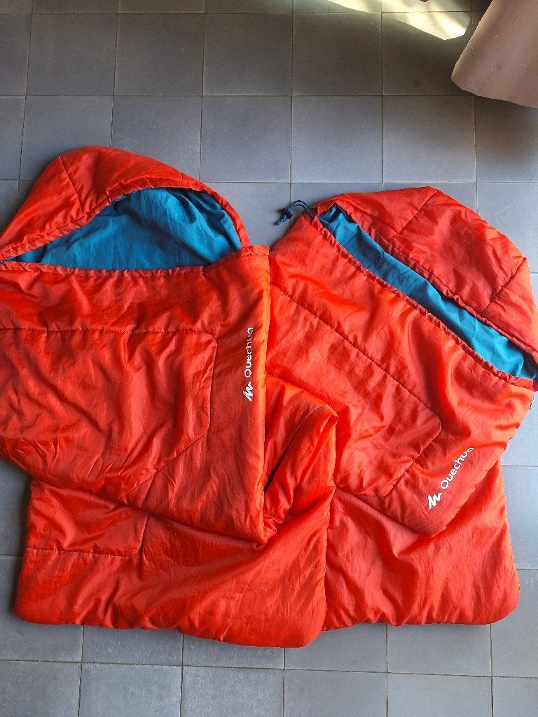 slaapzak kinderen 140 cm - 2 stks, Caravans en Kamperen, Slaapzakken, Ophalen, Zo goed als nieuw