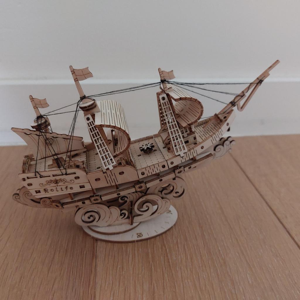 Modelbouw - Robotime Sailing Ship TG305, Hobby en Vrije tijd, Modelbouw | Boten en Schepen, Ophalen of Verzenden, Zo goed als nieuw