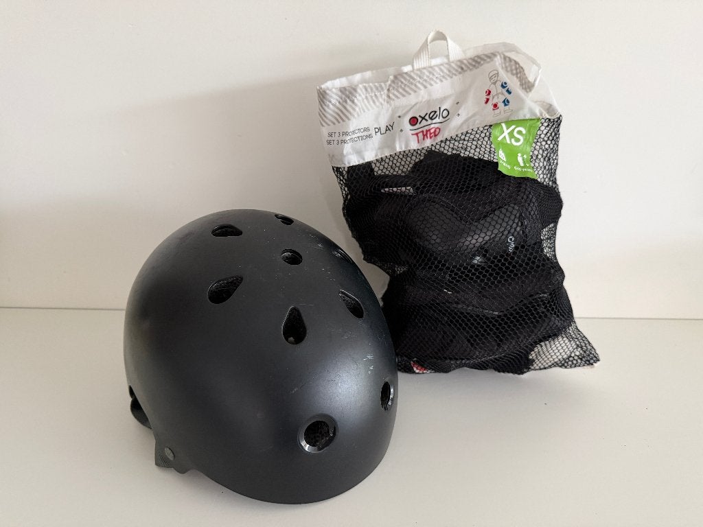 Oxelo beschermingsset voor skaten of step, Sports & Fitness, Autres marques, Réglable, Utilisé, Enfants