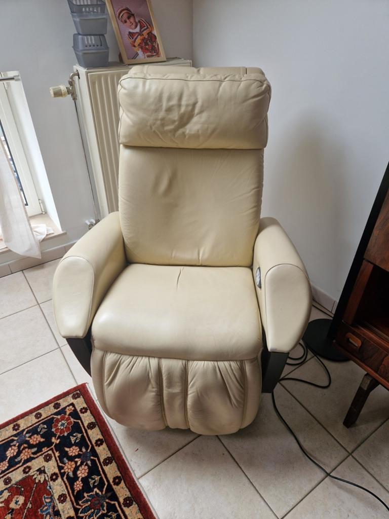 Relax massage, Enlèvement