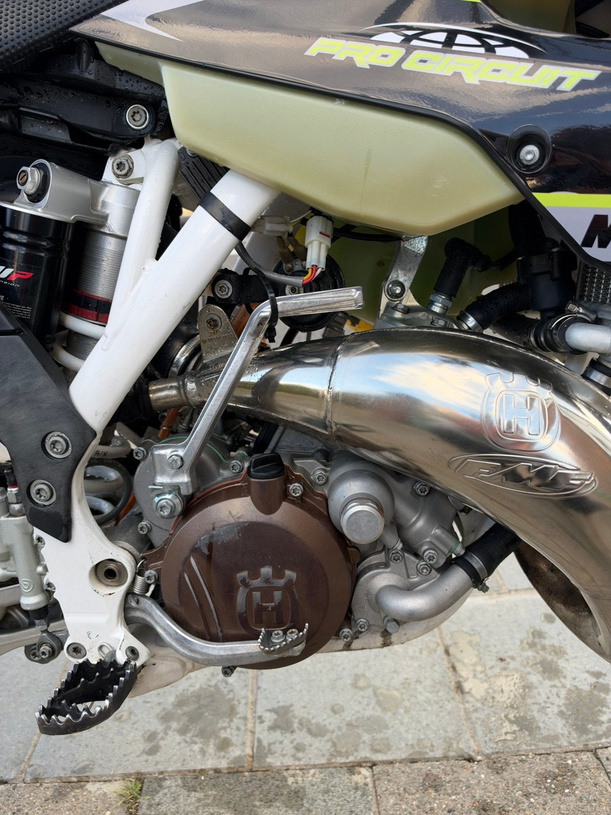 ️ Husqvarna TE 125 – 2016 – 23h – Moteur refait à neuf, Motos, Permis Moto A1 minimum, Enduro, 1 cylindre, Manuelle