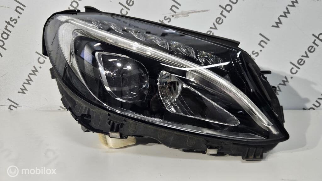 Koplamp origineel led  C-klasse W205 ('14->) A2058201461, Enlèvement ou Envoi, Mercedes-Benz, Utilisé, Mercedes-Benz