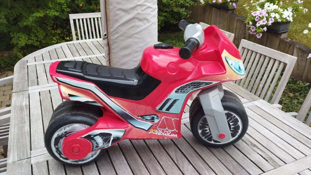 Moto 'Molto Premium' pour enfant, Enlèvement, Utilisé, Véhicule à pousser