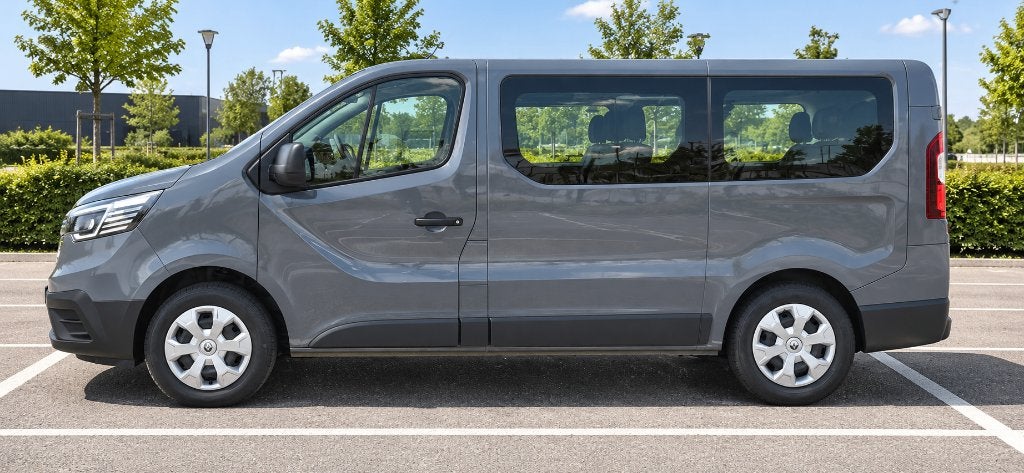 location renault trafic 9 places, Autos, Achat, Boîte manuelle, Autre carrosserie, 5 portes