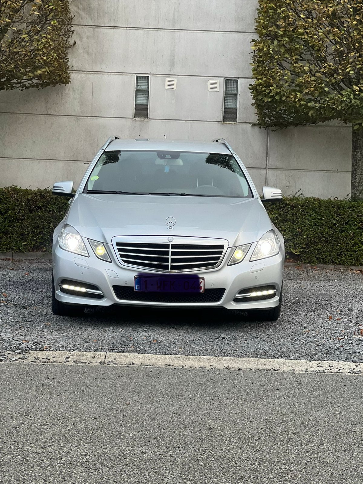 Mercedes e 200 - Automaat- 2011- euro 5!, Auto's, Euro 5, 5 deurs, Particulier, Zilver of Grijs