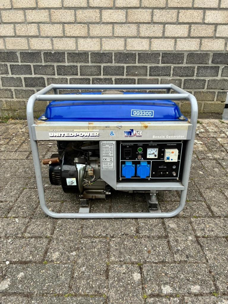 Benzine generator, Démarrage électrique, Utilisé, Essence, Moins de 5 kVA