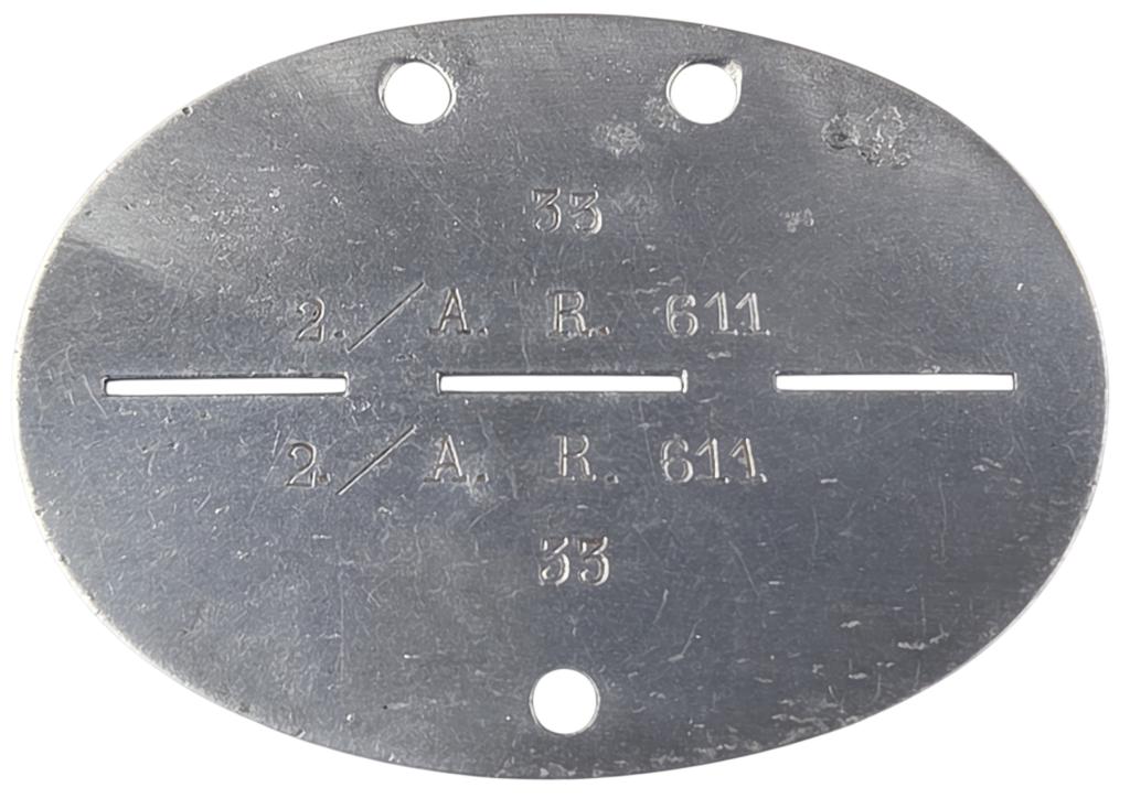 duitse ww2   artillery regiment 611 erkennungsmarke, Ophalen of Verzenden