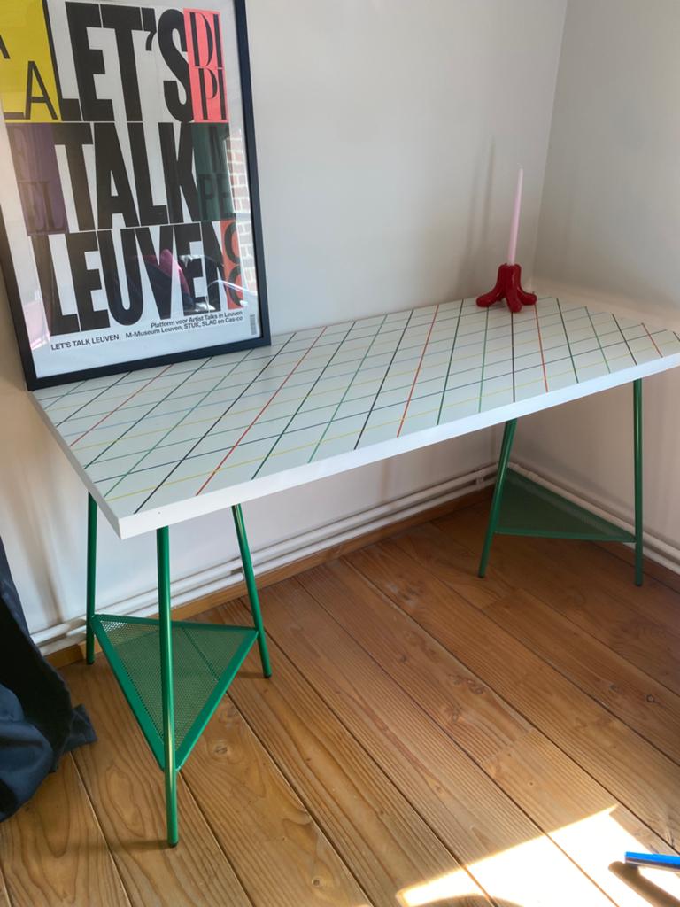 Bureau ikea, Ophalen, Zo goed als nieuw, IKEA
