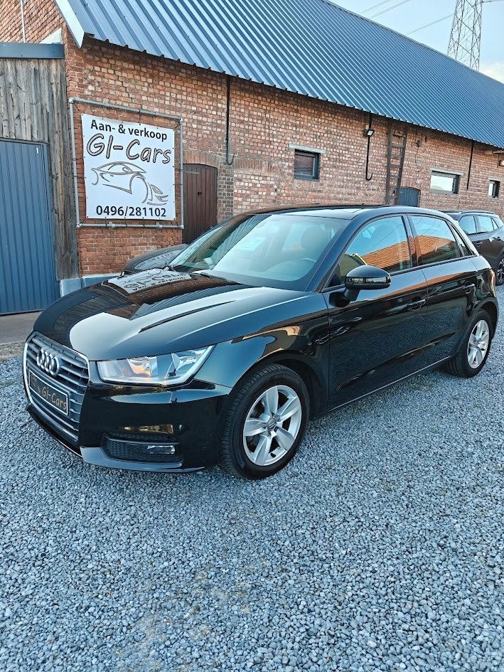 Audi A1 PANODAK, Auto's, Audi, Voorwielaandrijving, 4 zetels, Stof, A1