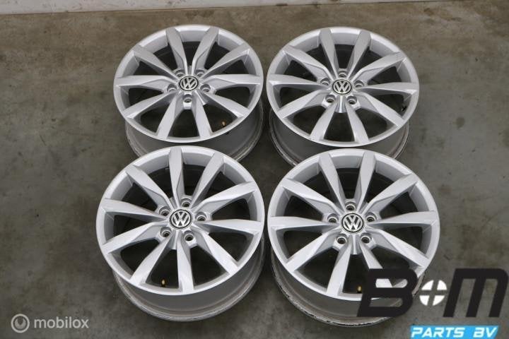 ORIGINEEL! 17 inch Dijon velgen VW Golf 7! 5G0601025BF, Auto-onderdelen, Gebruikt, Velg(en)