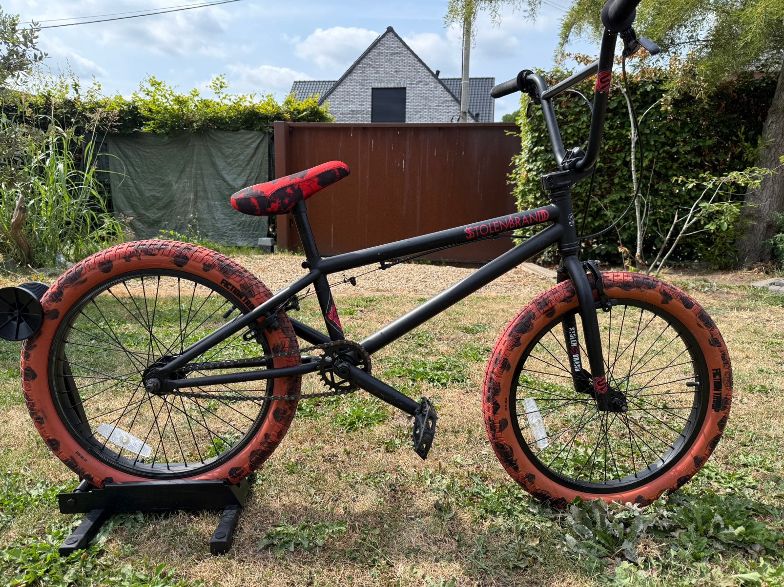 Stolen brand bmx, Ophalen, Gebruikt, Staal, Velgrem