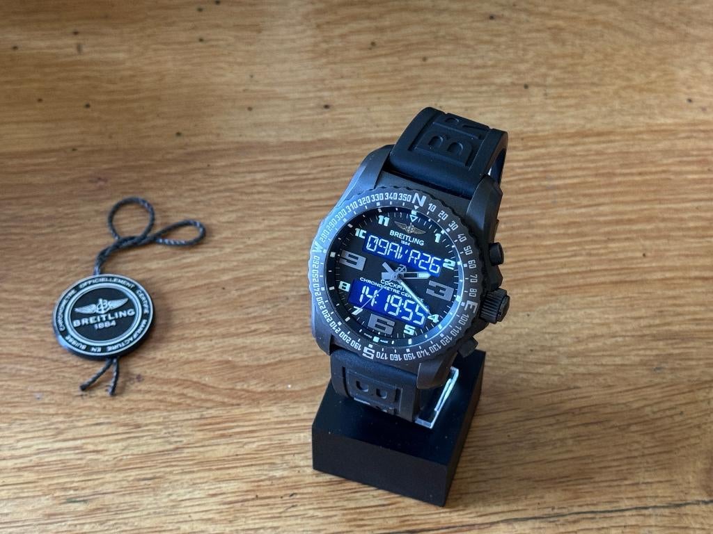 Breitling Cockpit B50 Night Mission, Montre-bracelet, Breitling, Comme neuf, Enlèvement