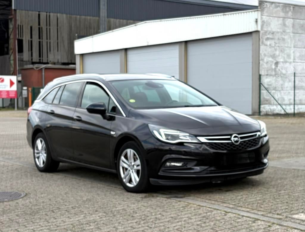 Opel Astra van 2017 met 178.000km‼️✅, Auto's, Opel, Particulier, Astra, Navigatiesysteem, Diesel, Euro 6, Break, 5 deurs, Handgeschakeld
