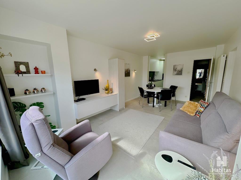 Piekfijn gerenoveerd gelijkvloers appartement, Immo, Maisons à vendre, Province de Flandre-Occidentale, 65 m², Jusqu'à 200 m²
