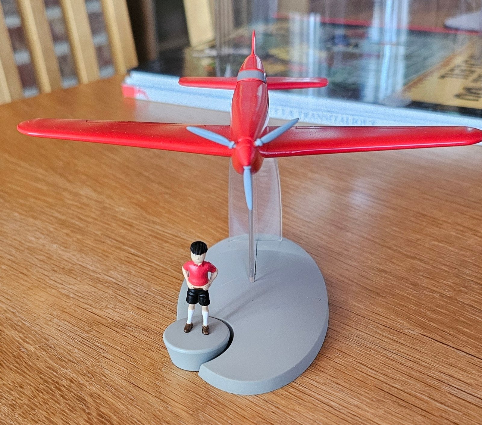 L'avion Tintin Stratonef H-22 de jo et jette, Collections, Enlèvement ou Envoi, Neuf, Humain