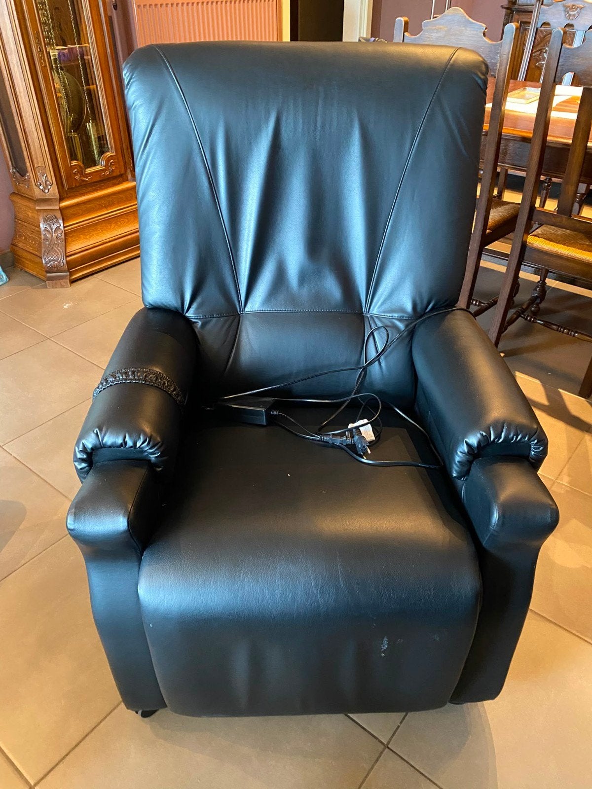 Splinternieuwe Revilax relaxzetel. Nog geen 1 maand oud., Huis en Inrichting, Ophalen