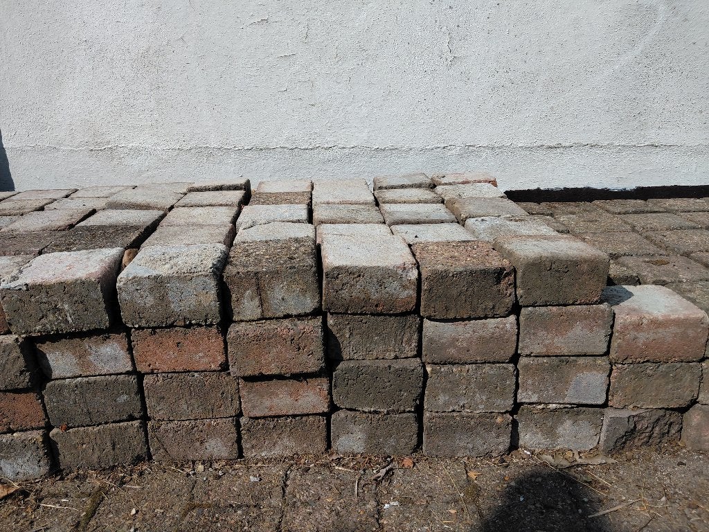 klinkers en boordstenen, Tuin en Terras, Ophalen, Gebruikt, Klinkers, Minder dan 5 m²