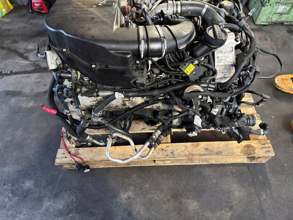 Moteur N63B44B Complet F13 F12 BMW, Envoi, Utilisé, Skoda