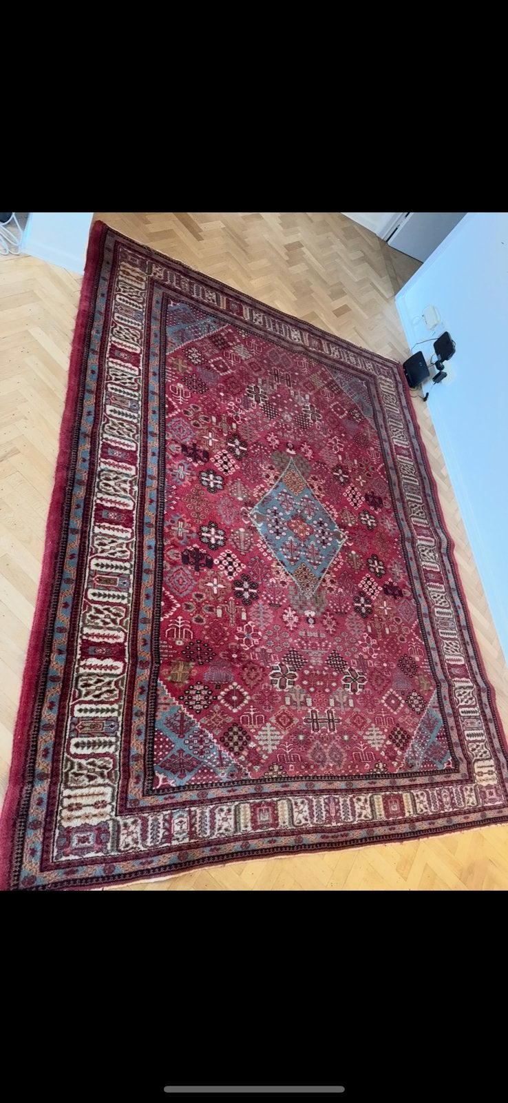 Grand tapis style persan/oriental – Rouge & bleu – 2.3  3 m, Maison & Meubles, Persan Oriental, 200 cm ou plus, 200 cm ou plus
