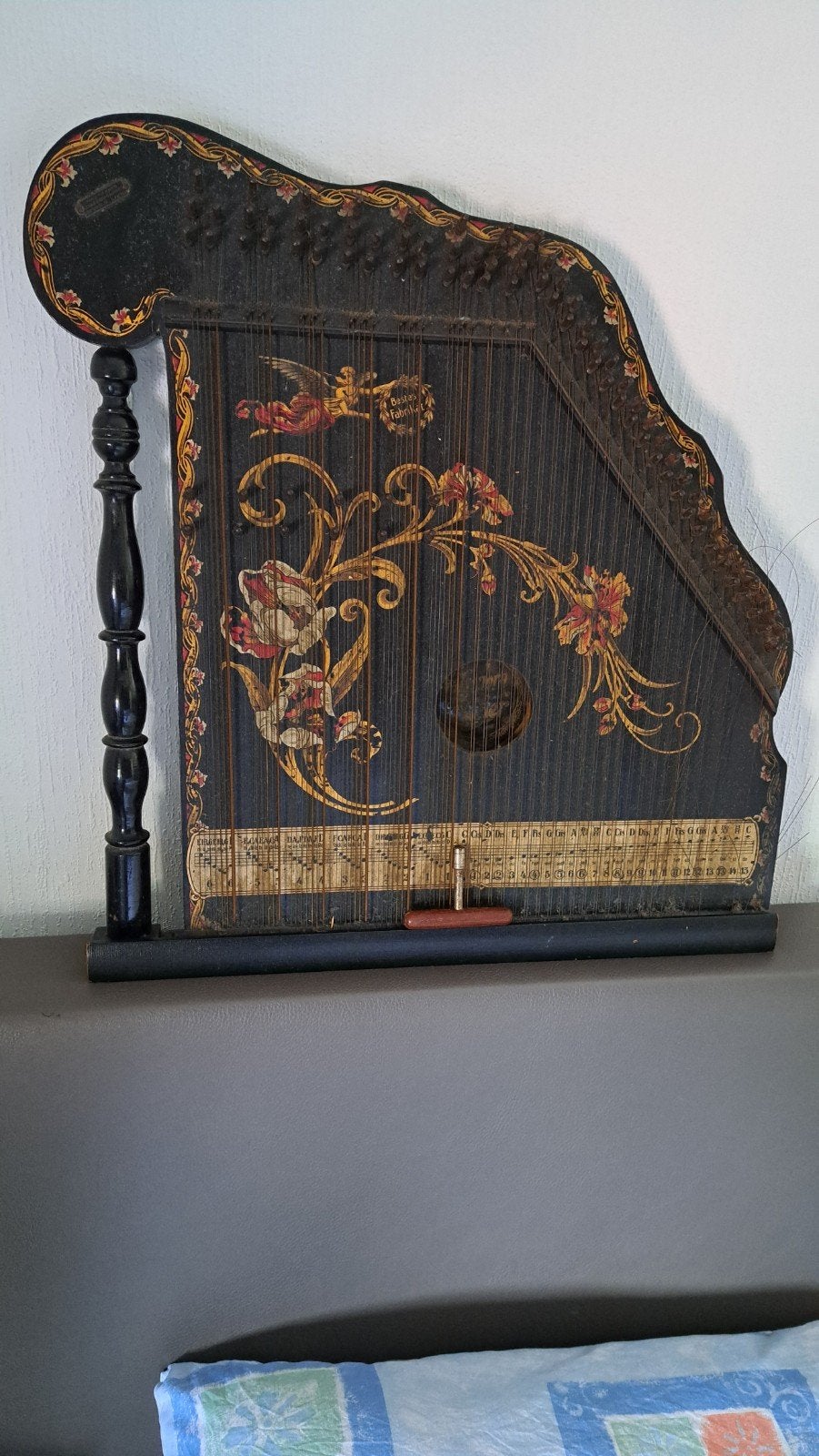 Oude cithar, Ophalen